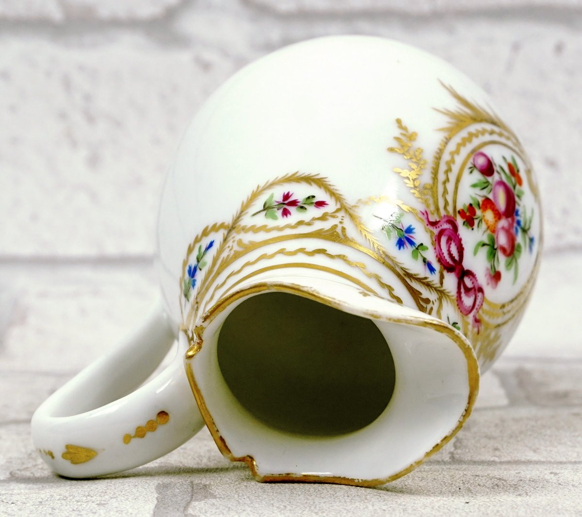 Petit Pot à Lait Piriforme En Porcelaine De Paris - Manufacture De Locre - Ep. XVIIIe-photo-1