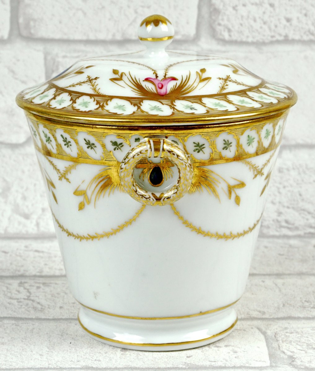 Grand Sucrier Et Son Couvercle En Porcelaine De Paris - Ep. XVIIIe-photo-1
