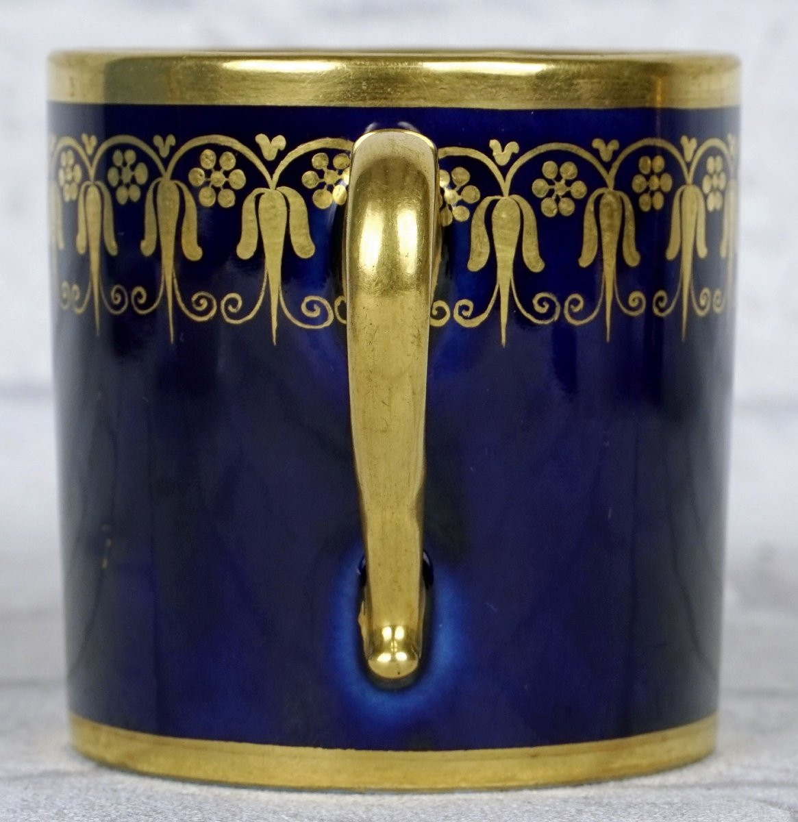 TASSE litron et sa SOUCOUPE - Atelier de FEUILLET  en porcelaine de PARIS - Ep. DEBUT XIXe-photo-3