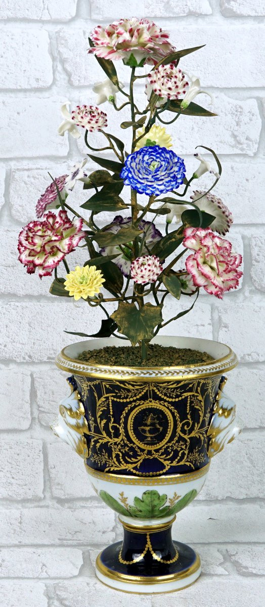 BOUQUET de FLEURS en PORCELAINE de Didier GARDILLOU dans  VASE en porcelaine de PARIS du XVIIIe-photo-6