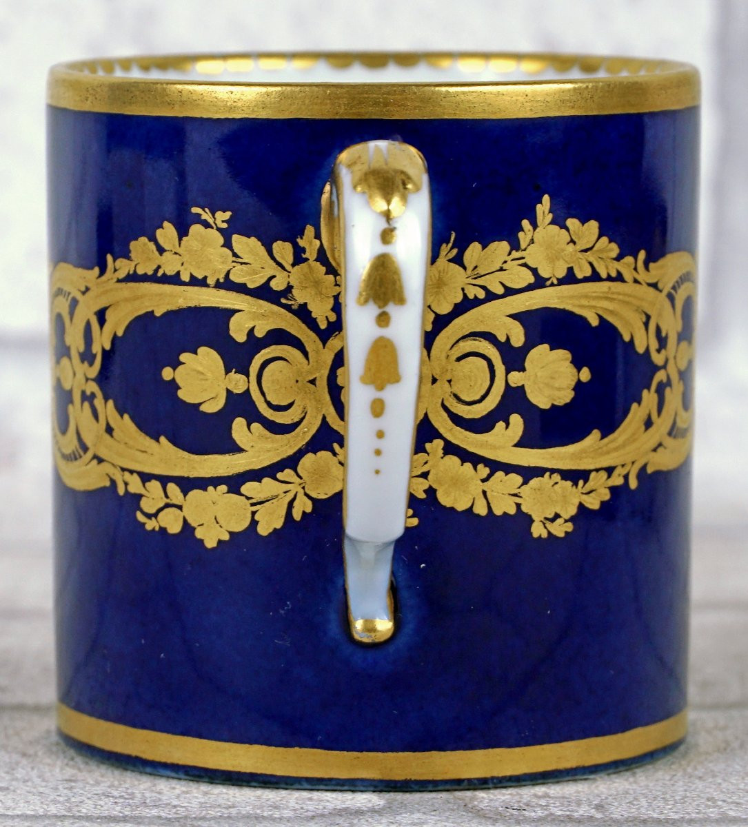TASSE Litron et sa SOUCOUPE (3e Grandeur) en porcelaine dure de SEVRES - Ep. XVIIIe-photo-4