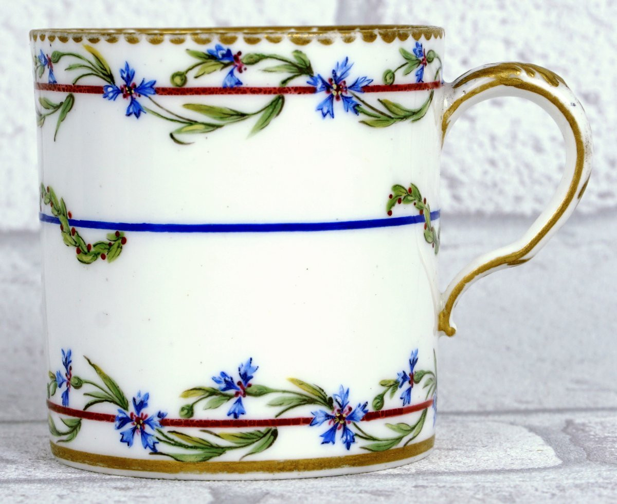 TASSE et sa SOUCOUPE en Porcelaine de SEVRES - Provenant du SERVICE DU GOBELET DU ROI - XVIIIe-photo-4