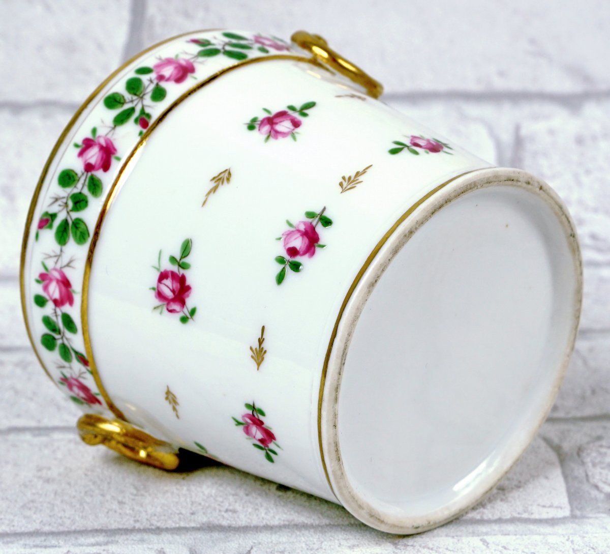 Flower Onion Pot Or Onion Planter - Made Of Paris Porcelain - 18th Century -photo-3