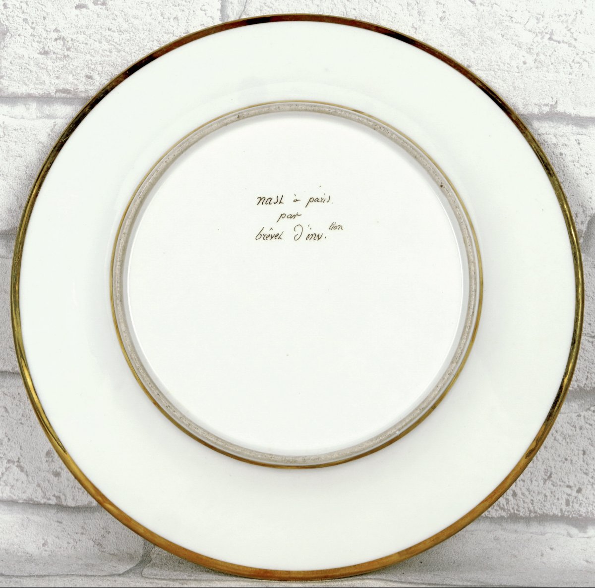 ASSIETTE  - Dorure A LA MOLETTE en porcelaine de la Manufacture de NAST - PARIS - Ep. EMPIRE-photo-2