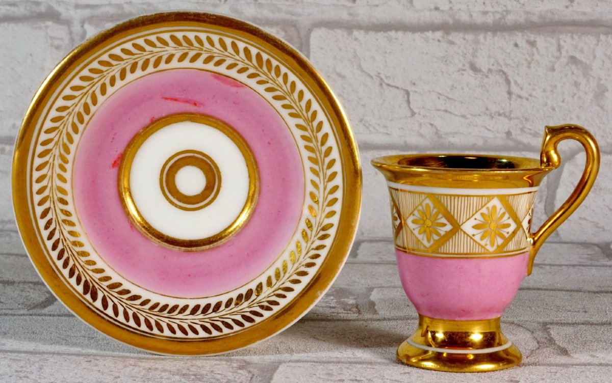 Tasse Miniature et sa Soucoupe en Porcelaine de Paris - Manufacture de DARTE - Ep. Début XIXe-photo-3
