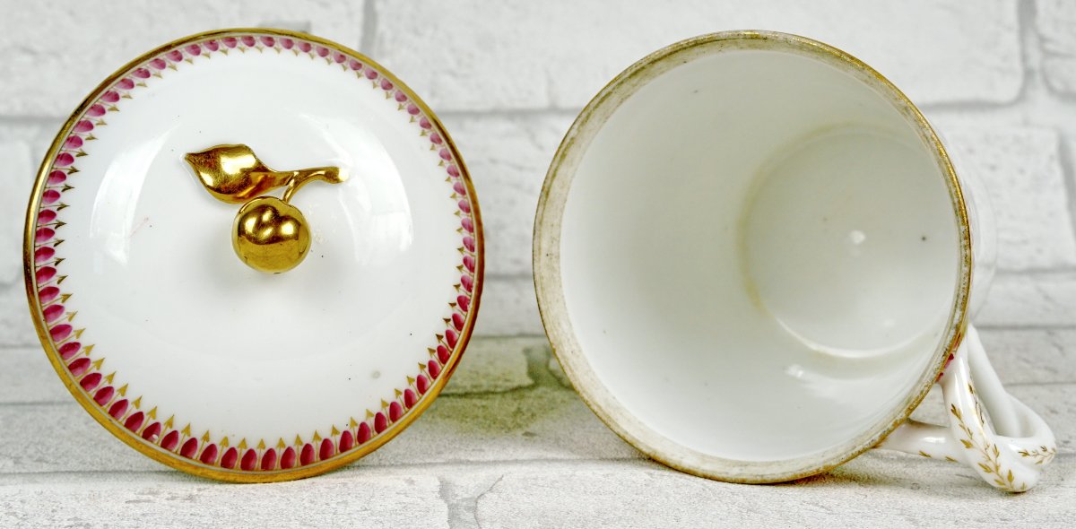 Tasse Trembleuse Couverte Et Sa Soucoupe En Porcelaine De Paris  - Ep. Fin XVIIIe-photo-3
