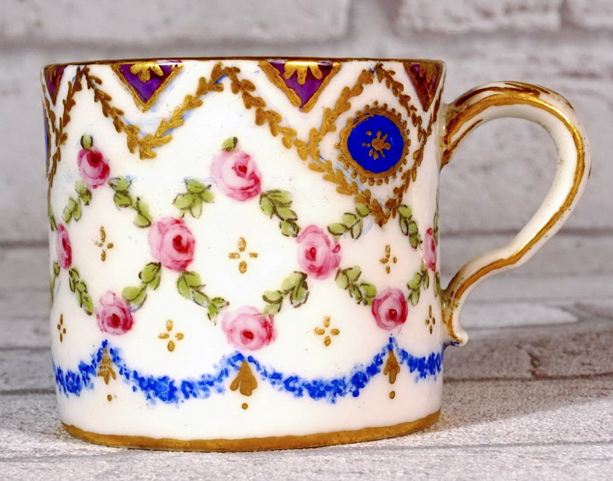 TASSE et sa SOUCOUPE (4e Grandeur) En Porcelaine Tendre de SEVRES - Ep. XVIIIe - Louis XVI-photo-3