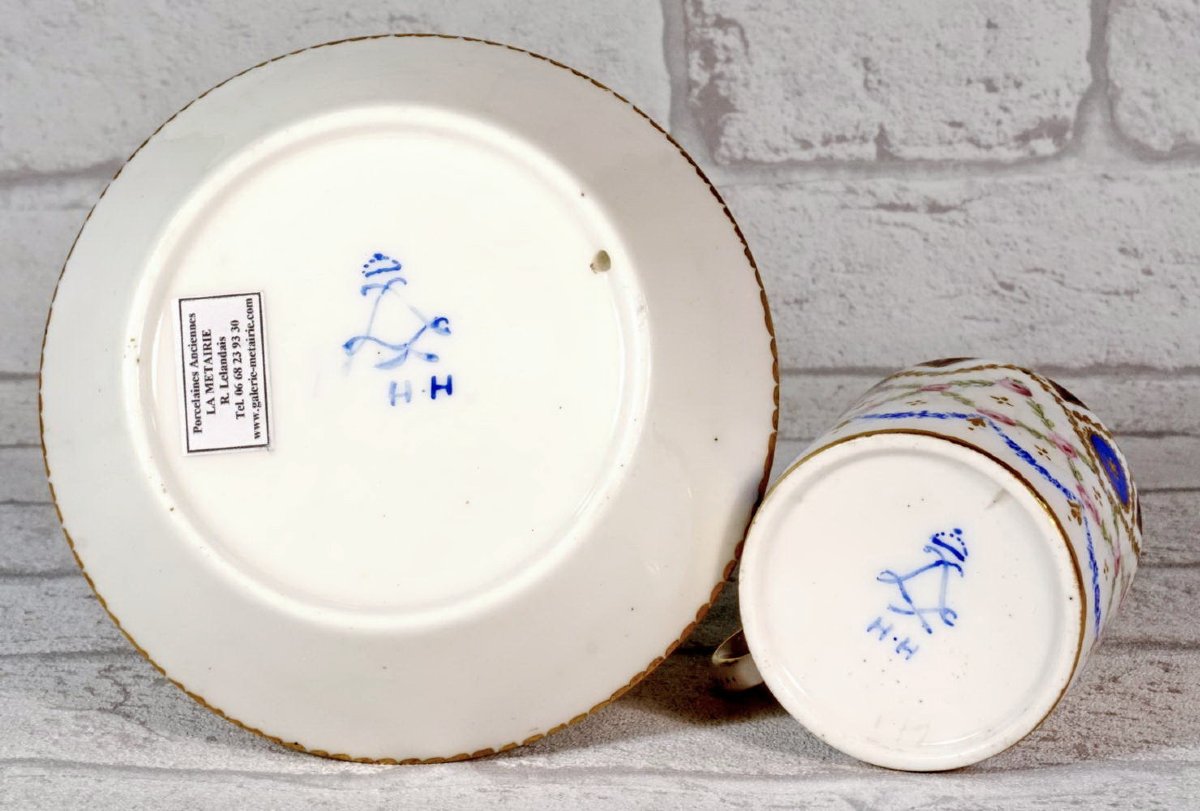 TASSE et sa SOUCOUPE (4e Grandeur) En Porcelaine Tendre de SEVRES - Ep. XVIIIe - Louis XVI-photo-5