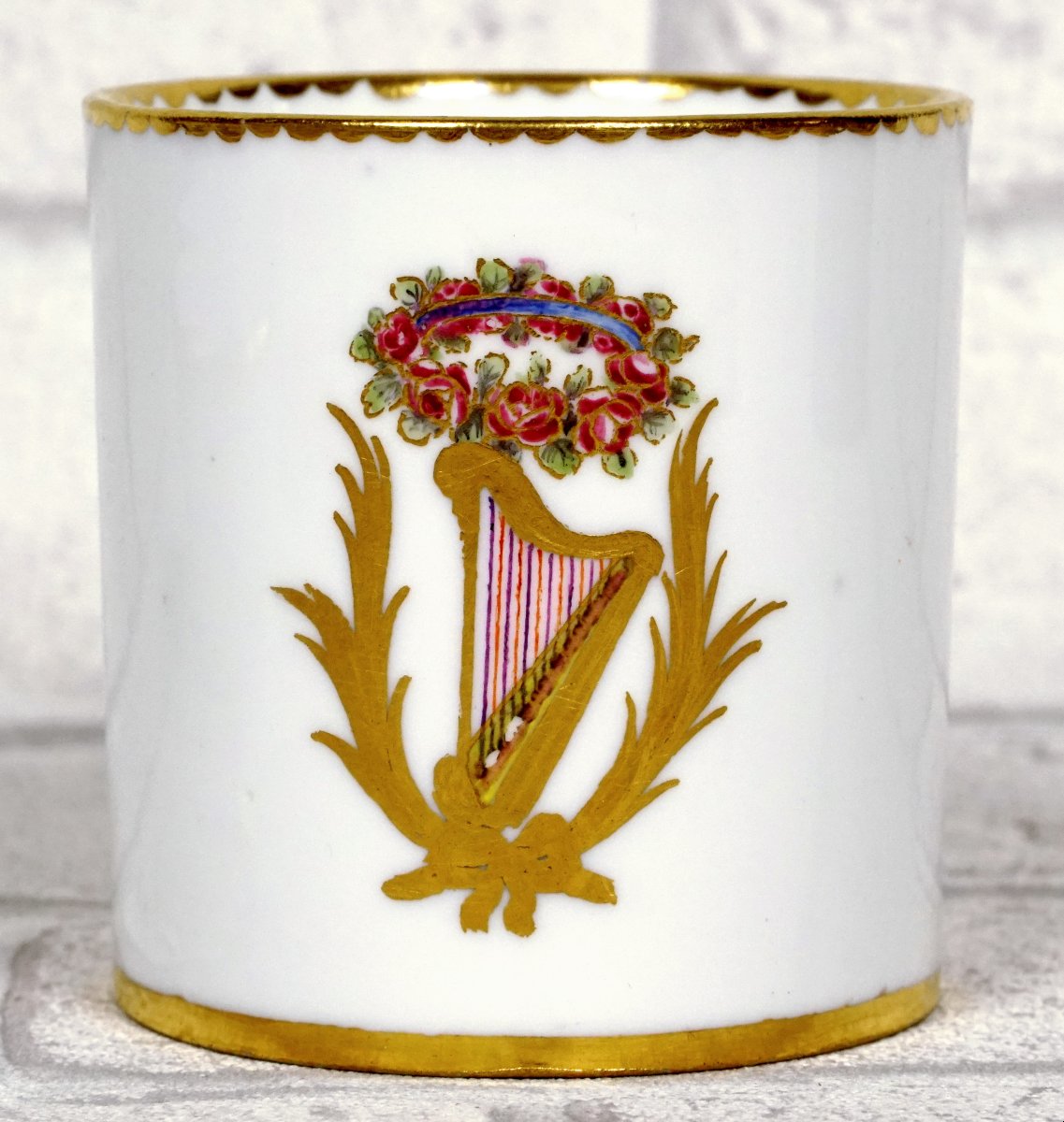TASSE Litron et sa SOUCOUPE  en  porcelaine de SÈVRES – ÉP. XVIIIe-photo-4