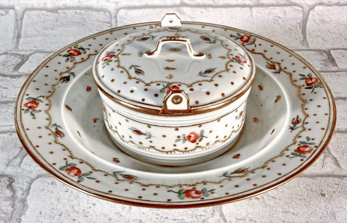  BEURRIER  et son COUVERCLE -  en porcelaine de  PARIS - Manufacture Rue AMELOT - Ep. XVIIIe-photo-3