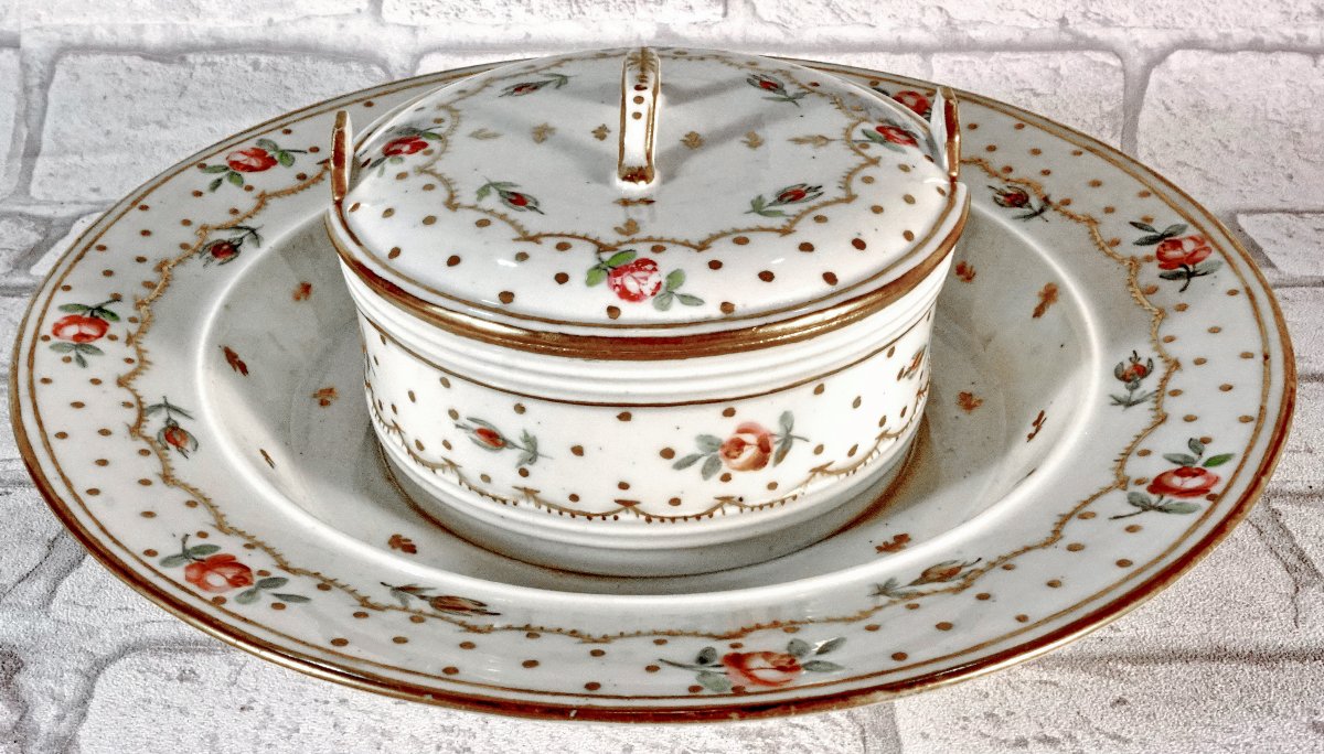  BEURRIER  et son COUVERCLE -  en porcelaine de  PARIS - Manufacture Rue AMELOT - Ep. XVIIIe-photo-4
