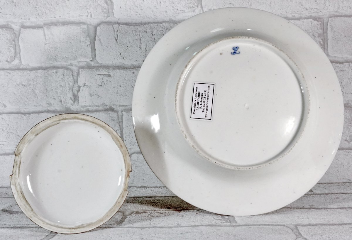 BEURRIER  et son COUVERCLE -  en porcelaine de  PARIS - Manufacture Rue AMELOT - Ep. XVIIIe-photo-4
