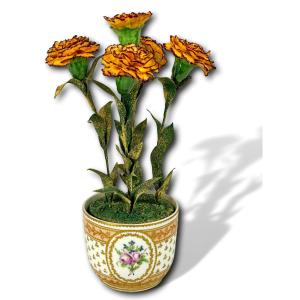 Bouquet Of Indian Carnations Didier Gardillou - Pot In Paris Porcelain - Manufacture A La Reine