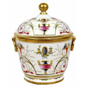 SUCRIER et son COUVERCLE en porcelaine de PARIS - Décor Salembier - Ep. XVIIIe