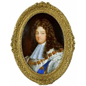 LOUIS XIV d’après Hyacinthe Rigaud Peinture sur une Grande PLAQUE en porcelaine  - Ep. XIXe