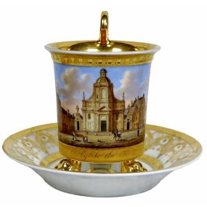 Large Tripod Chocolate Cup And Saucer In Brussels Porcelain, Attributed To Faber 