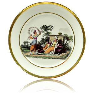 ASSIETTE à RARE décor de "Turquerie" en Porcelaine de PARIS - Ep. DEBUT XIXe 