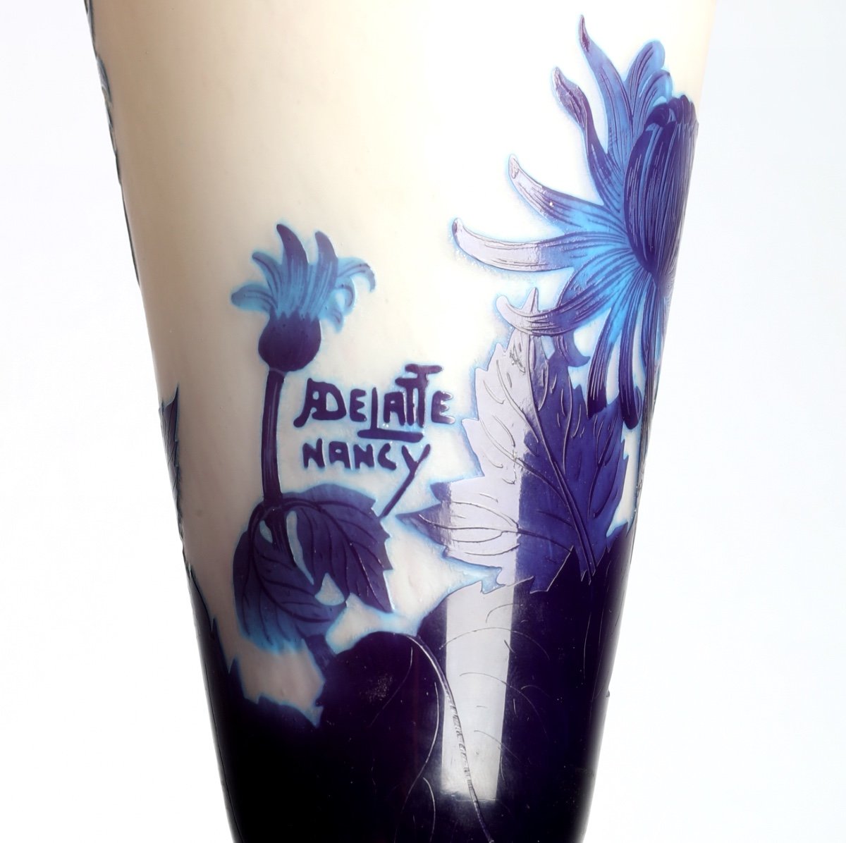 Vase With Blue Dahlias By André Delatte Nancy Era Gallé, Daum, Muller - Art Nouveau-photo-2