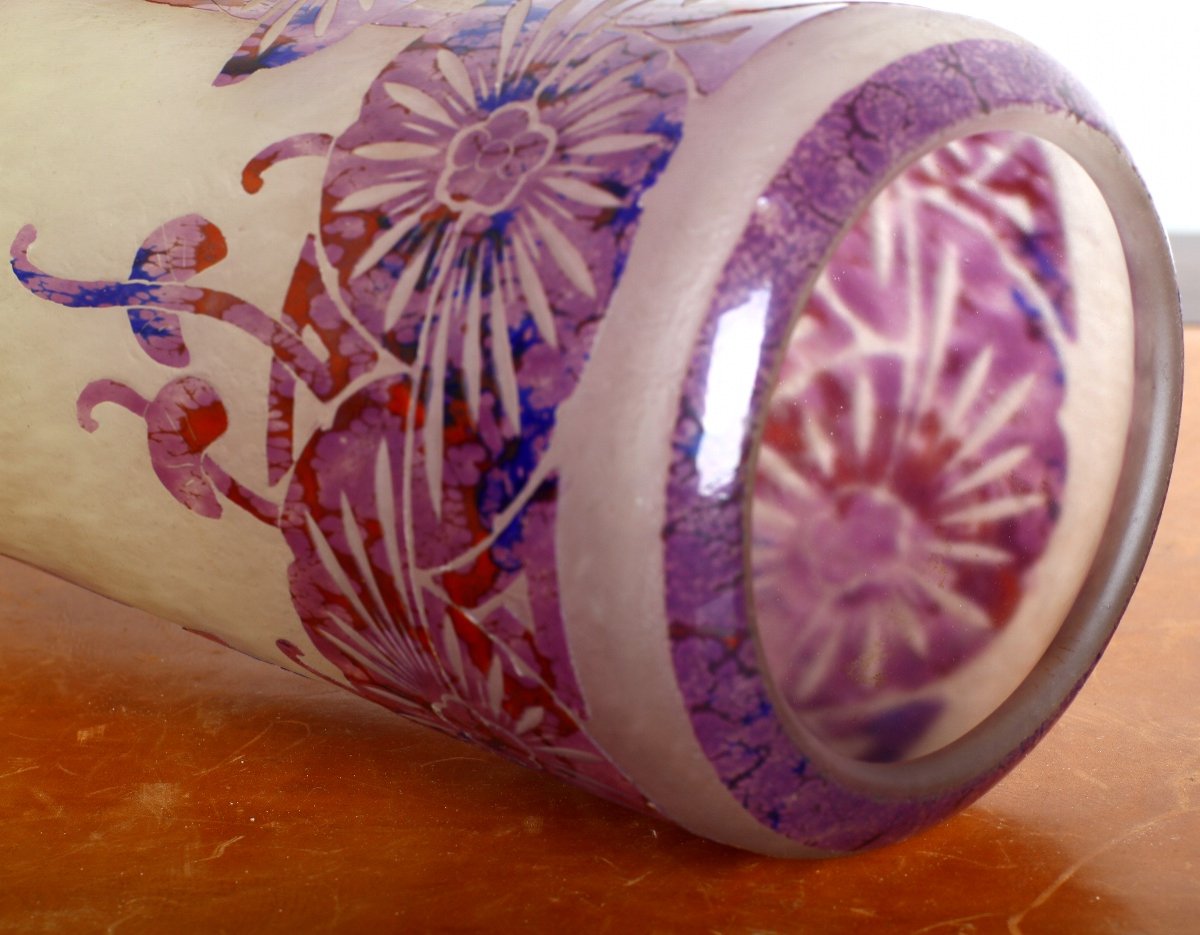 Majestueux Grand  Vase Aux Ancolies Le Verre Français Era Gallé, Daum, Muller - Art Deco 1928-photo-4