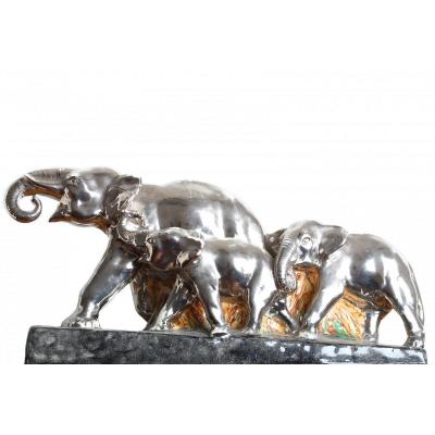 Large Sculpture Group Three Elephants In Silver Ceramic - Art Deco