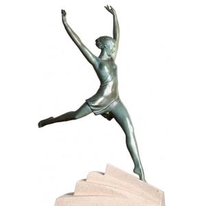Grande Sculpture Olympie Par Fayral Pierre Le Faguays Le Verrier Art Deco