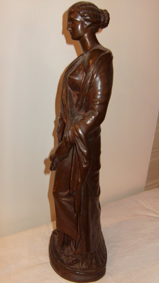 Woman With Antique Bronze-photo-3
