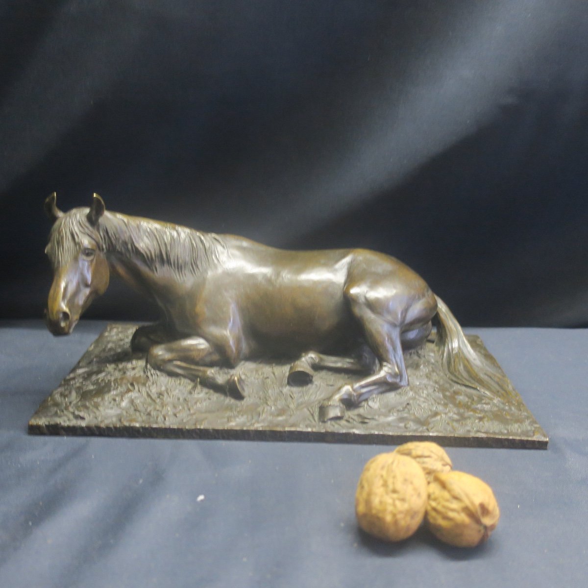 Cheval Couché En Bronze De N Golejewski-photo-1