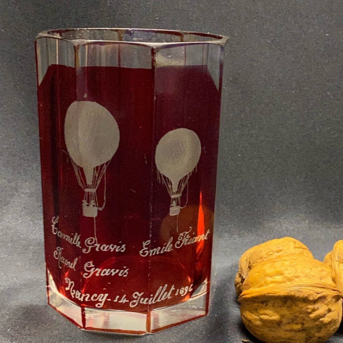 Commemorative Glass: Friant Gravis