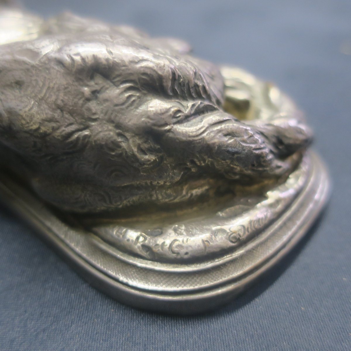 Dog Lying In Silver Bronze, Signed Hingre-photo-4