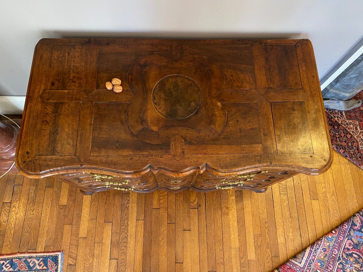 Crossbow Commode In Walnut From The Eighteenth Century-photo-4