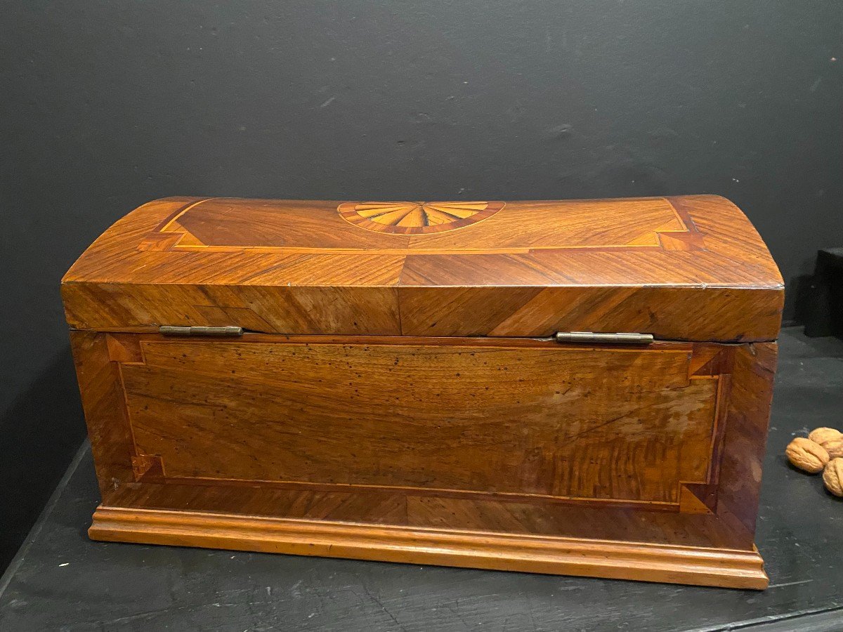 Grand Coffret Bombé Alsacien XVIII°-photo-2