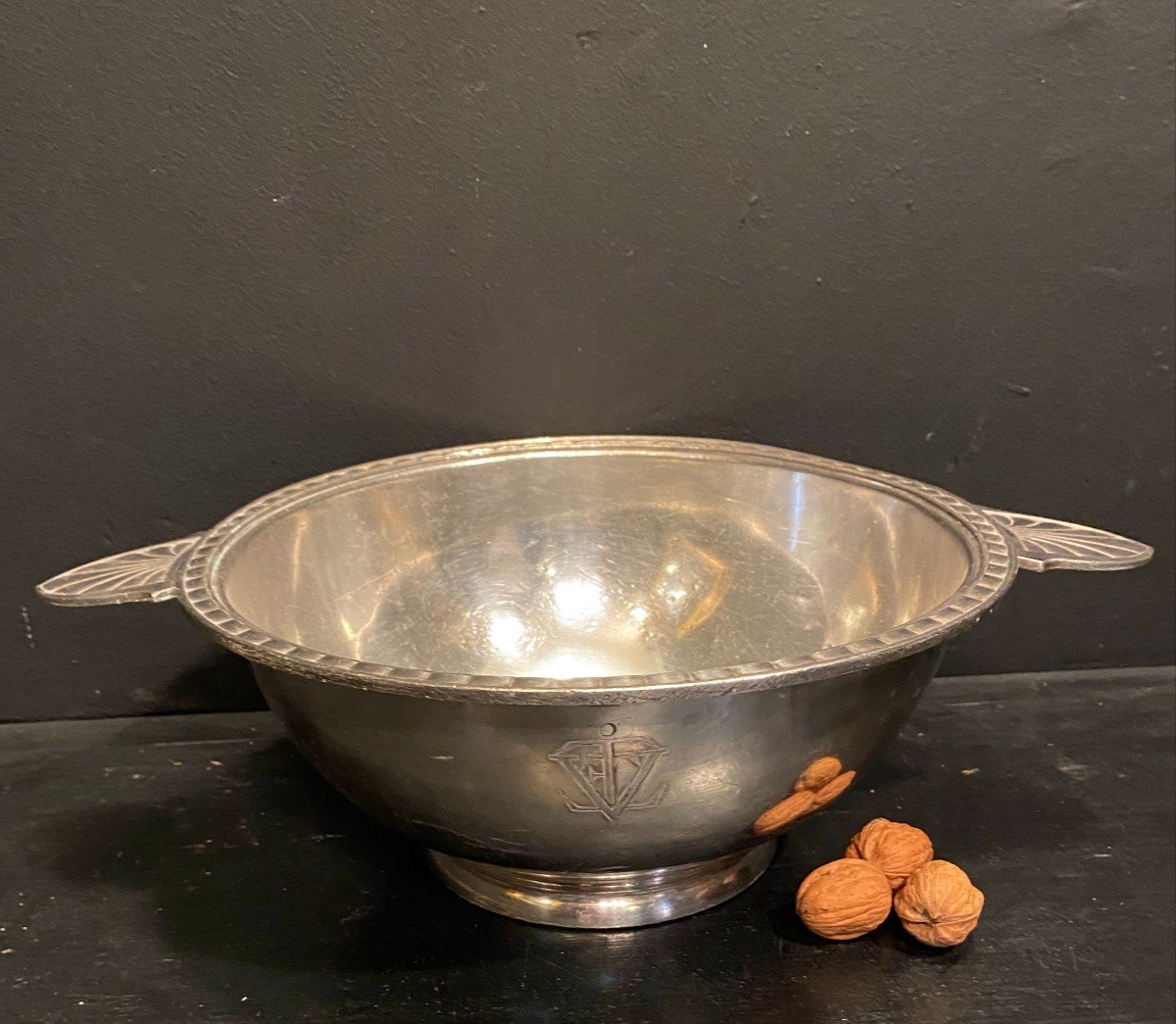 Large Silver Metal Salad Bowl-photo-2