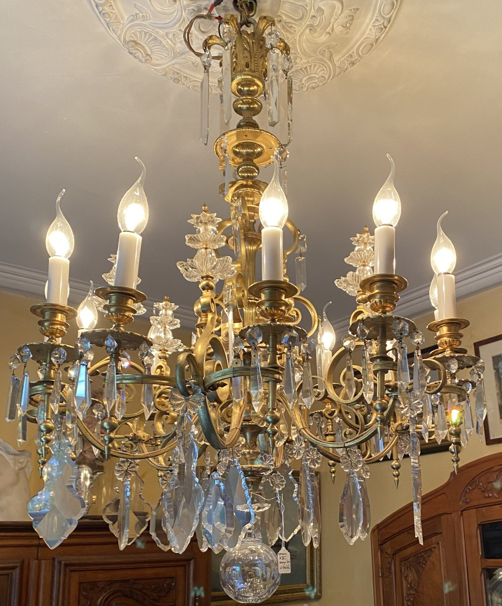 Baccarat 12-candle Chandelier