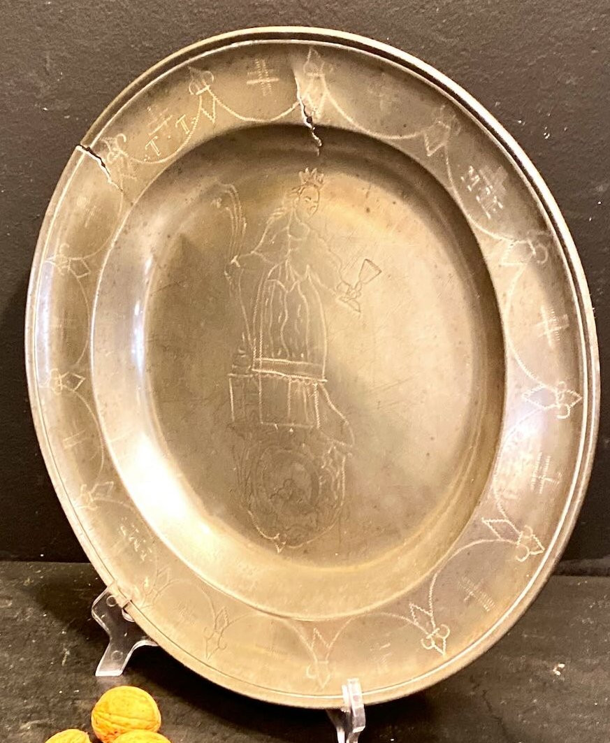 Plat En étain Du XVIII°, Sainte Barbe-photo-2