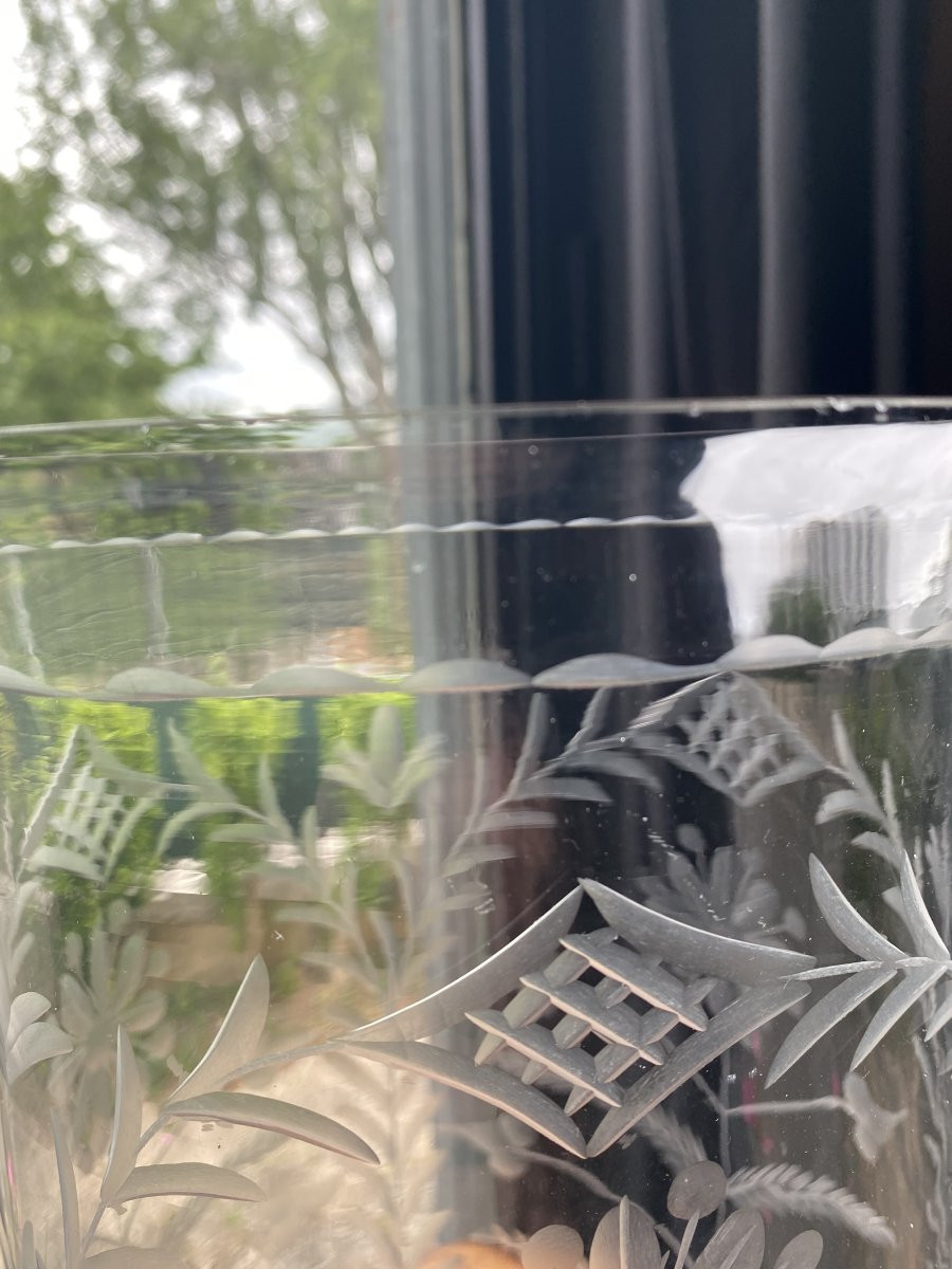 Engraved Crystal Tulip Vase-photo-4