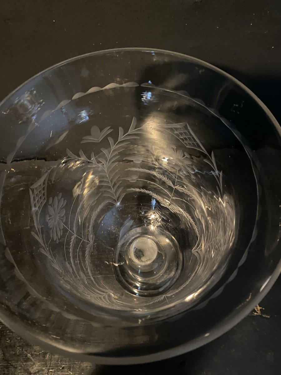 Engraved Crystal Tulip Vase-photo-2
