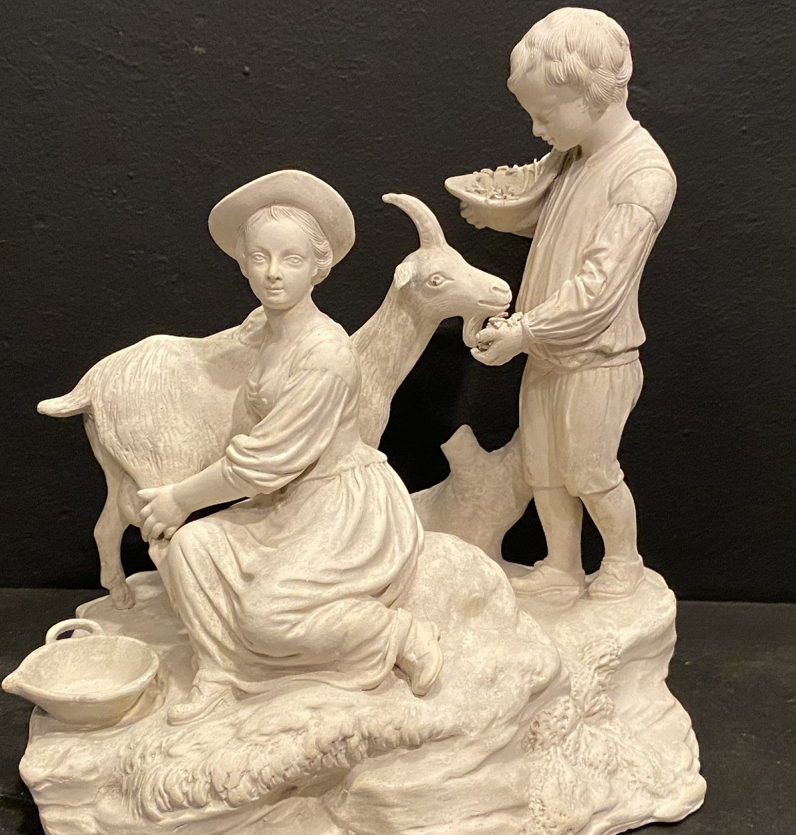 Lorraine Earthenware Biscuit