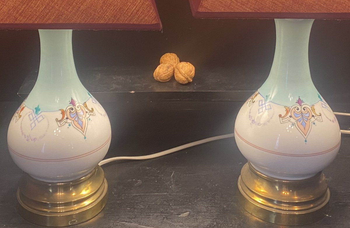 Pair Of Porcelain Lamps-photo-2