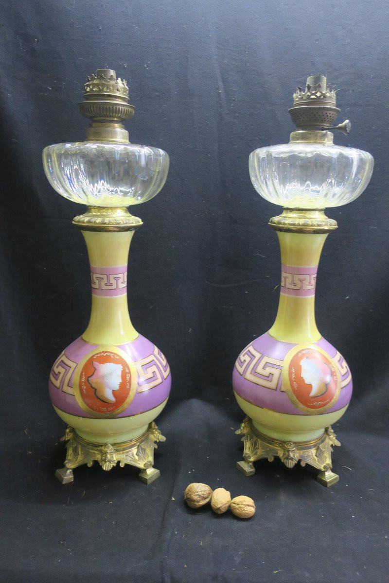 Pair Of Opaline Glass Lamps-photo-2