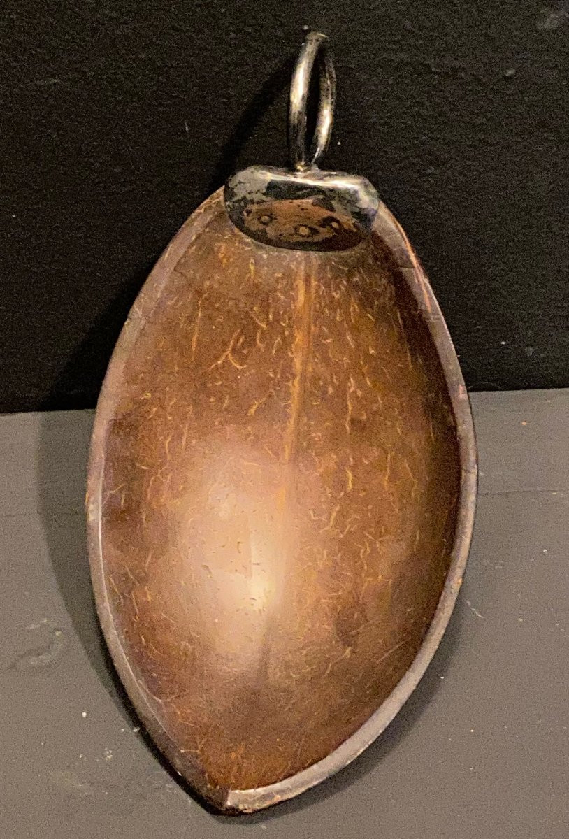 Carved Coconut Cup-photo-1