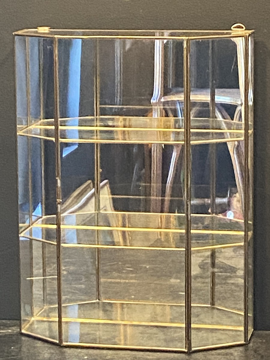 Small Display Case For Hanging Or Standing