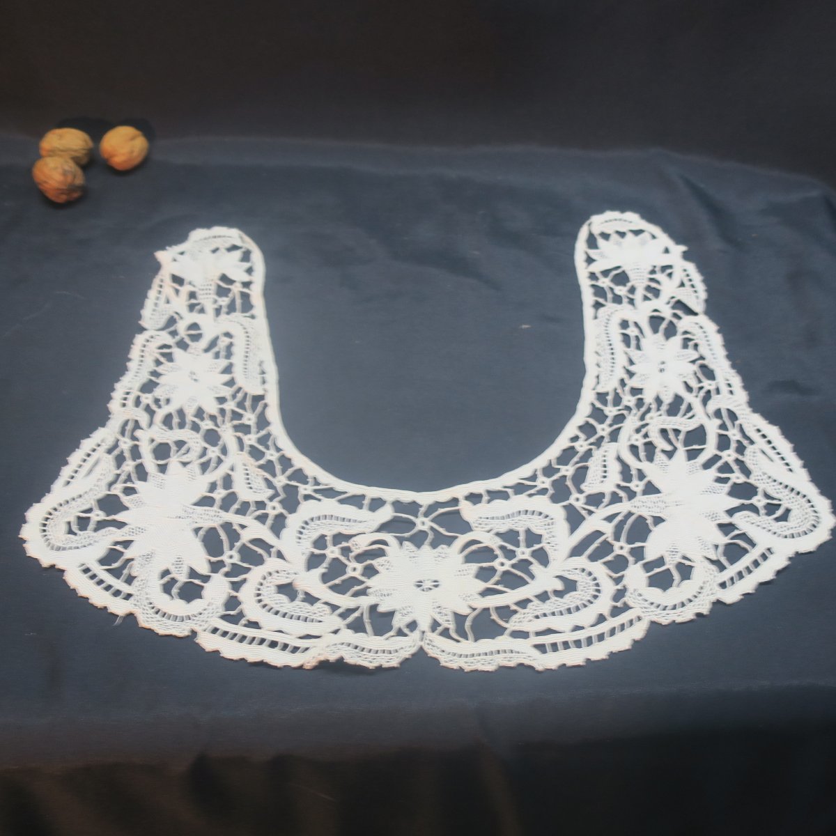 10 cols en dentelle -photo-3