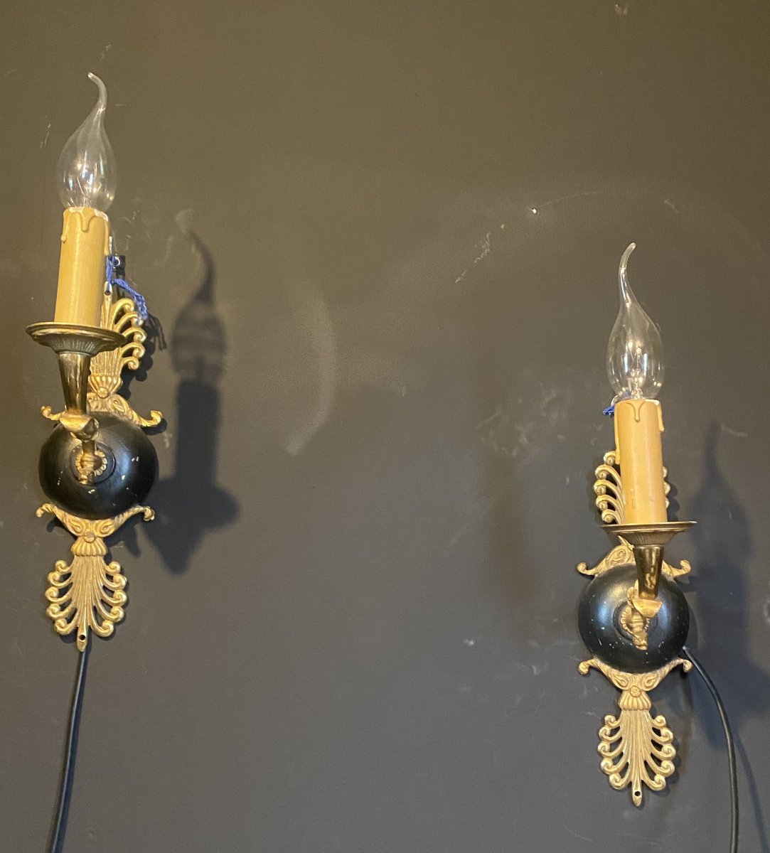 Pair Of Empire-style Wall Sconces With One Light Arm-photo-2