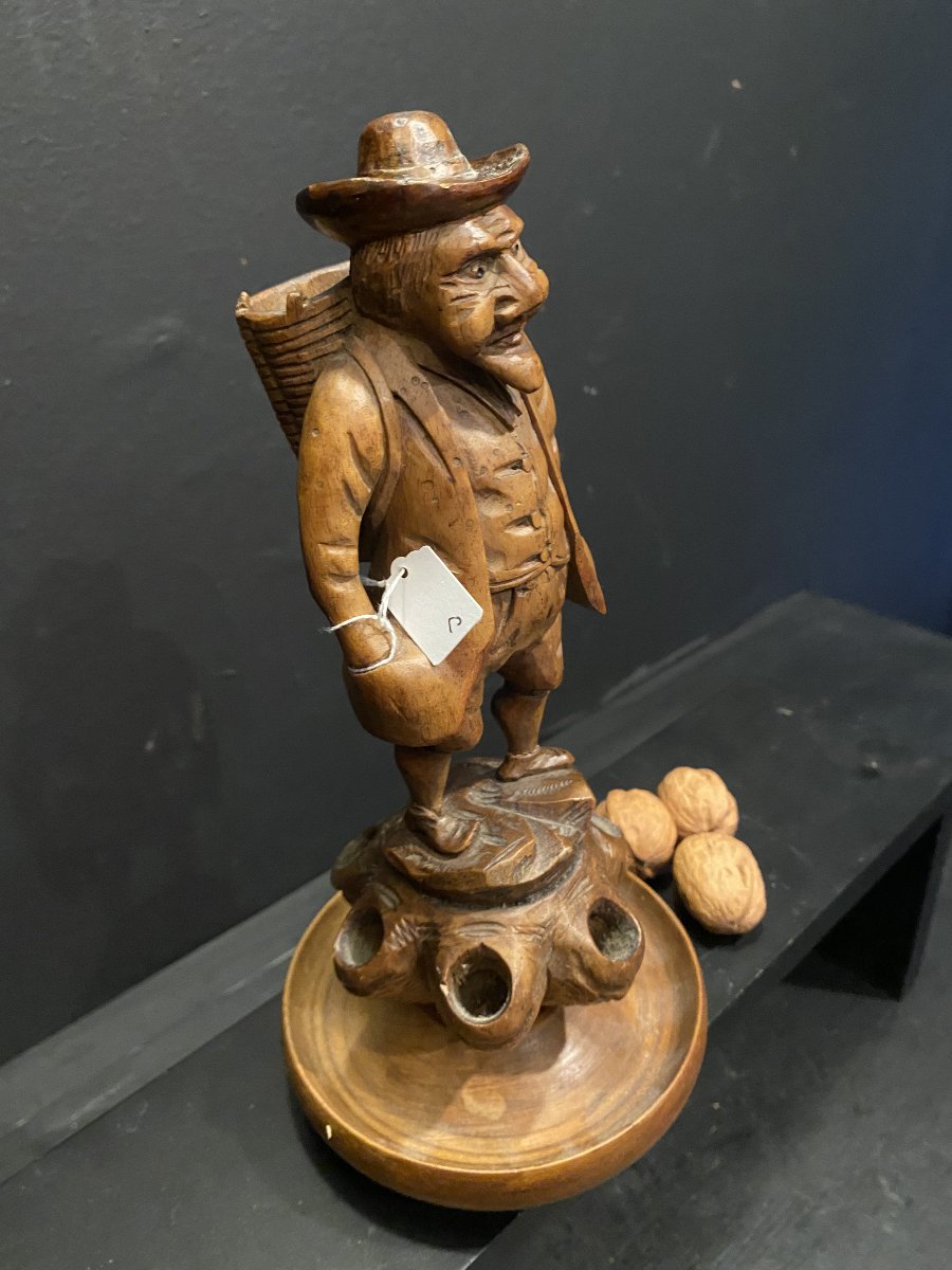 Wooden Figurine-photo-3