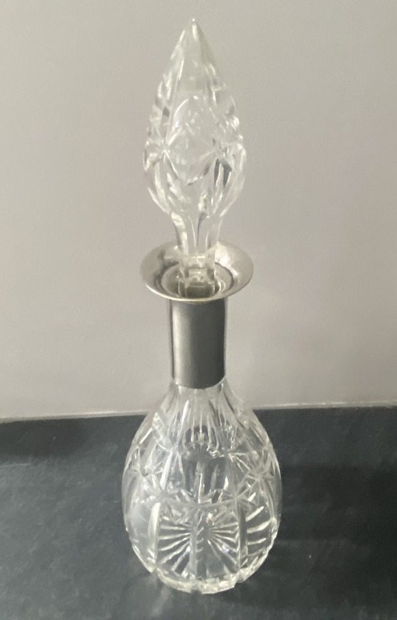 Large Crystal Carafe With A Silver Spout-photo-4