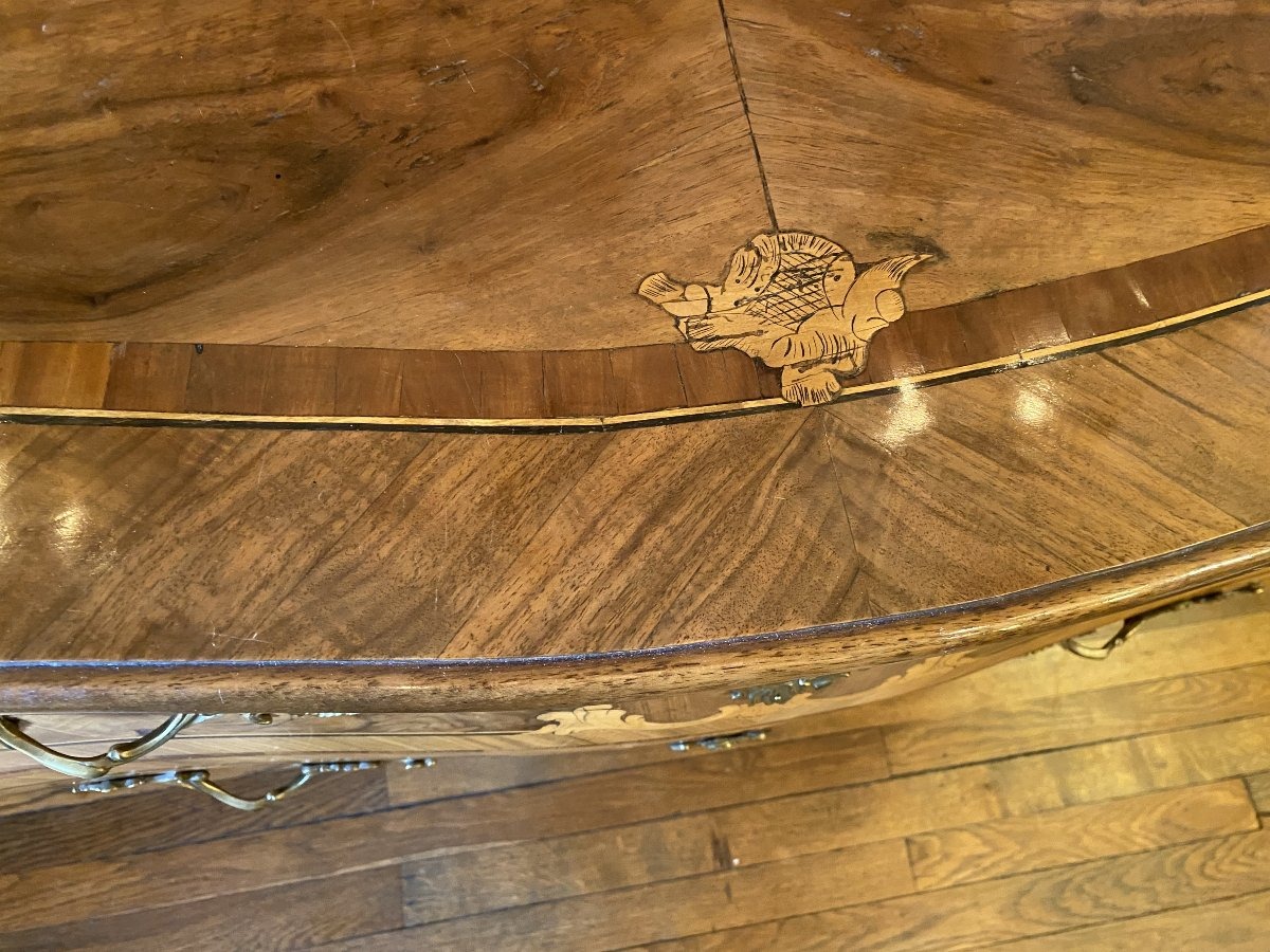 Curved Louis XV-era Chest Of Drawers-photo-4