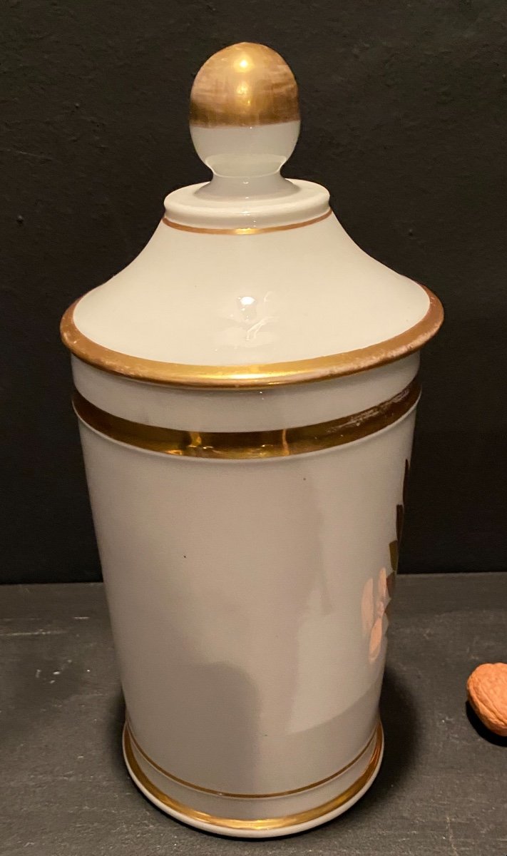 Porcelain Medicine Jar, White And Gold-photo-2