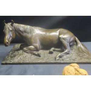 Cheval Couché En Bronze De N Golejewski