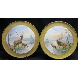 Paire De Plats En Porcelaine De Duval