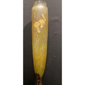 Vase Daum accidenté